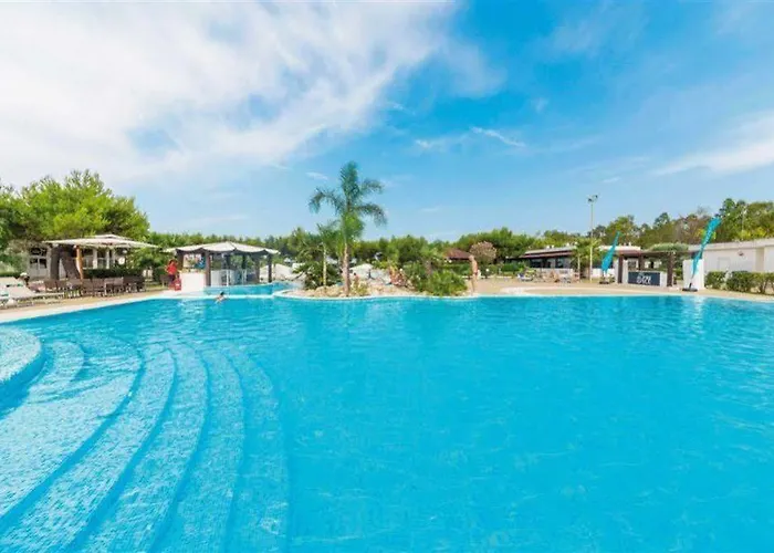 Alimini Smile Village Hotel apartamentowy *